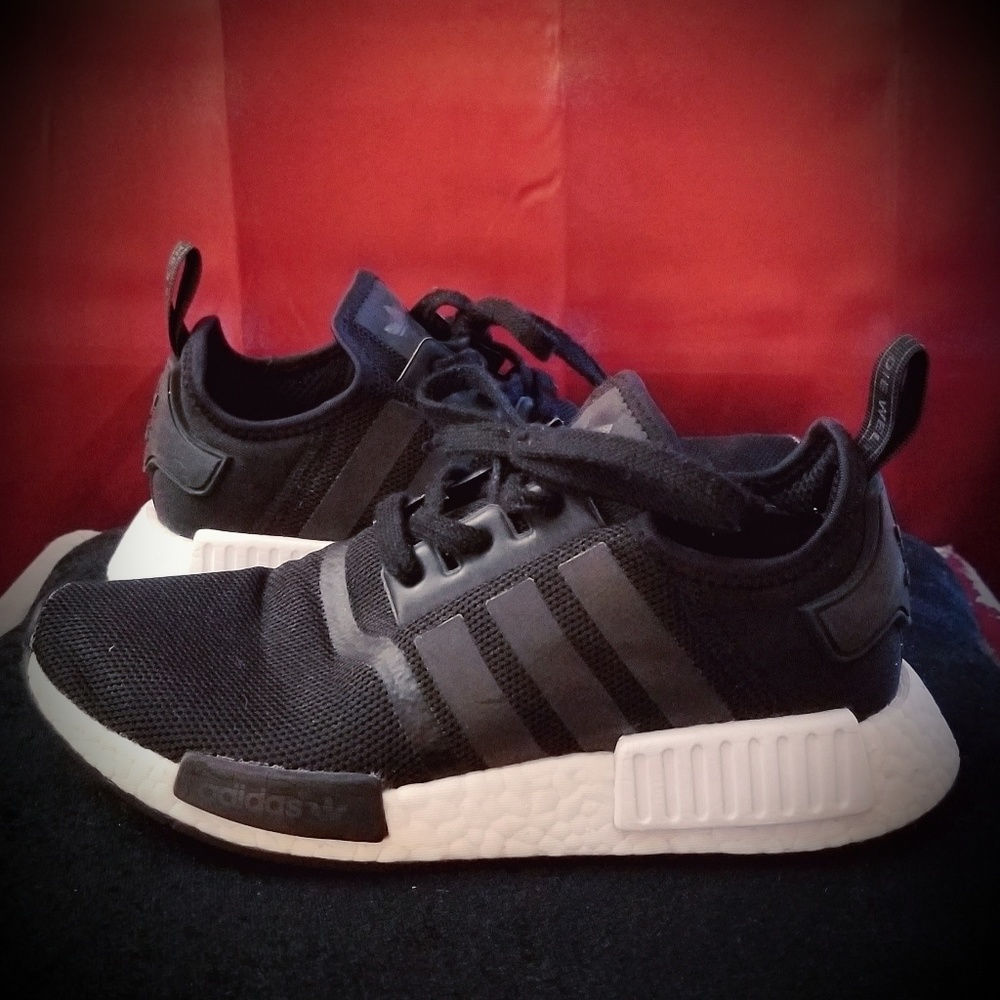 Adidas NMD R1's